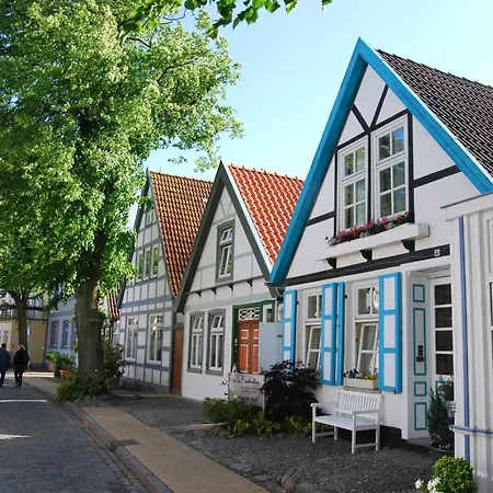 Appartement Warnemuende 19 *